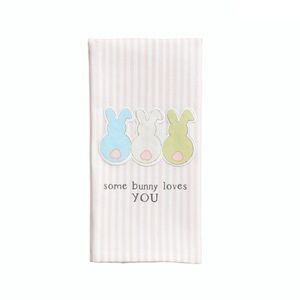 NWT Mud Pie kitchen decorative towel – pink “Three Bunnies Patch Towel”